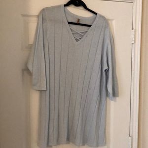 Light blue 3/4 sleeve sweater